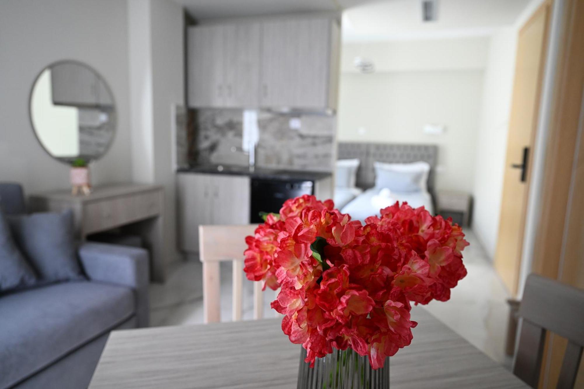 Alta Mare Apart otel Néa Péramos Dış mekan fotoğraf